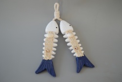 дървен сувенир, котва- закачалка, двуцветна, синьо бяла с орнаменри 32х39 см. морски дизайн (2 бр. в стек)