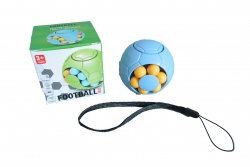ДЕТСКА играчка от пластмаса, рубик фигура с топка вътре 5,7х5,7 см. блистер (Промоция- при покупка над 12 бр. базова цена 5,10 лв.)