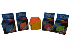 ДЕТСКА играчка, рубик кубче 3х3 реда, ярко, върти се през средата 5,7х4см 8840 (6 бр. в кутия)(Промоция- при покупка над 12 бр. базова цена 3,18 лв.)