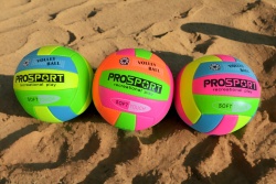 СПОРТНА стока, топка, волейболна, цветна 260 гр. P.V.C 3 цвята (Промоция- при покупка над 10 бр. базова цена 6,80 лв.)(60 бр. в кашон)