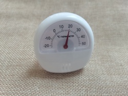 TЕРМОМЕТЪР- магнит (Промоция- при покупка над 10 бр. базова цена 0,62 euro)