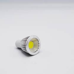 LED крушка с ефект на горящ огън (свети зелено и жълто ) 5W Е27, режим на работа 25 000ч.14х7х7 см.