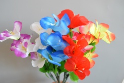 ИЗКУСТВЕНО цвете 35 см. 5 цвята, фунийка (4 бр. в стек)(Промоция- при покупка над 40 бр. базова цена базова цена 0,25 euro) ИЗКУСТВЕНО цвете 35 см. 5 цвята, фунийка (4 бр. в стек)(Промоция- при покупка над 40 бр. базова цена базова цена 0,25 euro)