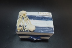 морски сувенир от дърво, сандъче 9,5х6,5х7 см. Ахтопол (9 бр. в кутия) МА2516