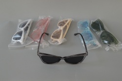 слънчеви очила, дамски, пластмасова рамка, цветна 009 (20 бр. в кутия, микс)
