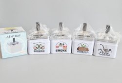 метален пепелник, правоъгълен, дизайн Tabaco 4 дизайна 9х7х9 см. F11-209
