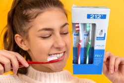 дентална хигиена, четка за зъби 212 Pro Medium (12 бр. в стек)