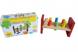 дървена играчка, меч с пластмасова, цветна ножница 72 см. (R4)