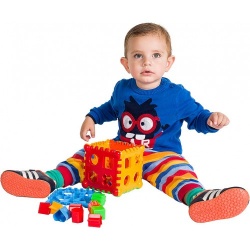 детска играчка,  хитов модел, въртящи се масажни топчета светещи 7,5 см.