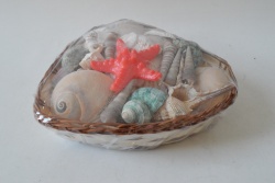 дървен сувенир, вятърен чан, рибка и морска звезда 32 х4 см. морски дизайн (3 разцветки)(36 бр. в кутия)