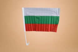 .знаме, национален флаг - Република България, висок клас полиестер 30х45см. с пластмасова дръжка за кола, издържа на дъжд (12 бр. в стек)
