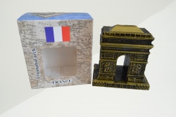 бутилка за аклохол 270 ml. в кожен калъф 3 чаши х 30 ml. и свирка