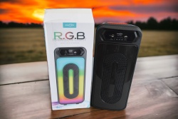 музикална техника, колона Bluetooth с радио USB, Tf карта 12w светеща 42x19x15 см. 1788