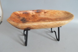сувенир, ръчно изработен от естествени материали, дървен музикален инструмент от кокос, костенурка 18х23х7 см.