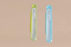 дентална хигиена, кутия за четки за за зъби с капак 21 см. 2 разцветки