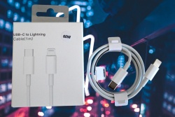 аксесоар за телефони, зарядно Tap C 18 W 2,1A. Tap-C/ Tap-C кабел 20W с качеството на оригинален, бяла кутия