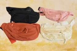 чанта, тип паласка, дамска, текстил 33х23х7 см. (4 разцветки, повечето черни)