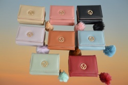 портмоне, дамско, малко 11х8х4 см. HO19S (12 бр. в стек 3 бр. черни) портмоне, дамско, малко 11х8х4 см. HO19S (12 бр. в стек 3 бр. черни)