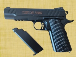 метален пистолет в кутия C10A 19x17 см.