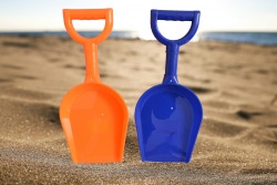 плажна лопатка, пластмаса, голяма 2 цвята 41х18 см. (R3)
