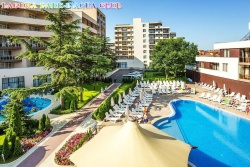 сувенир, магнитнa пластикa SUNNY BEACH Bareco Royal Beach двуизмерен 8,5х5,5 см. (R4)