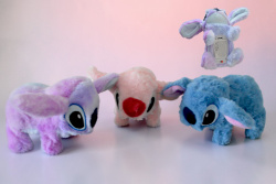 детска играчка, механична, лазещ Стич 16 см. детска играчка, механична, лазещ Стич 16 см.