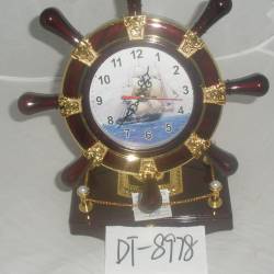 часовник настолен златисто кафяв рул 27 см.